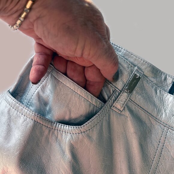 Salvatore Ferragamo Silver Leather Pants, Size 12, Never worn, Soft & Buttery - Picture 8 of 8